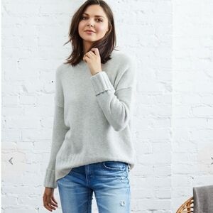 Not Monday Mila Cashmere Sweater Luxury At Its Finest Cuffed Oversize XS Gray